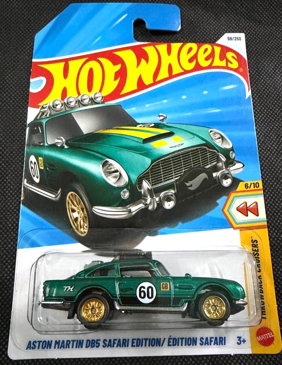 Super Treasure Hunt: Aston Martin DB5 Safari Edition